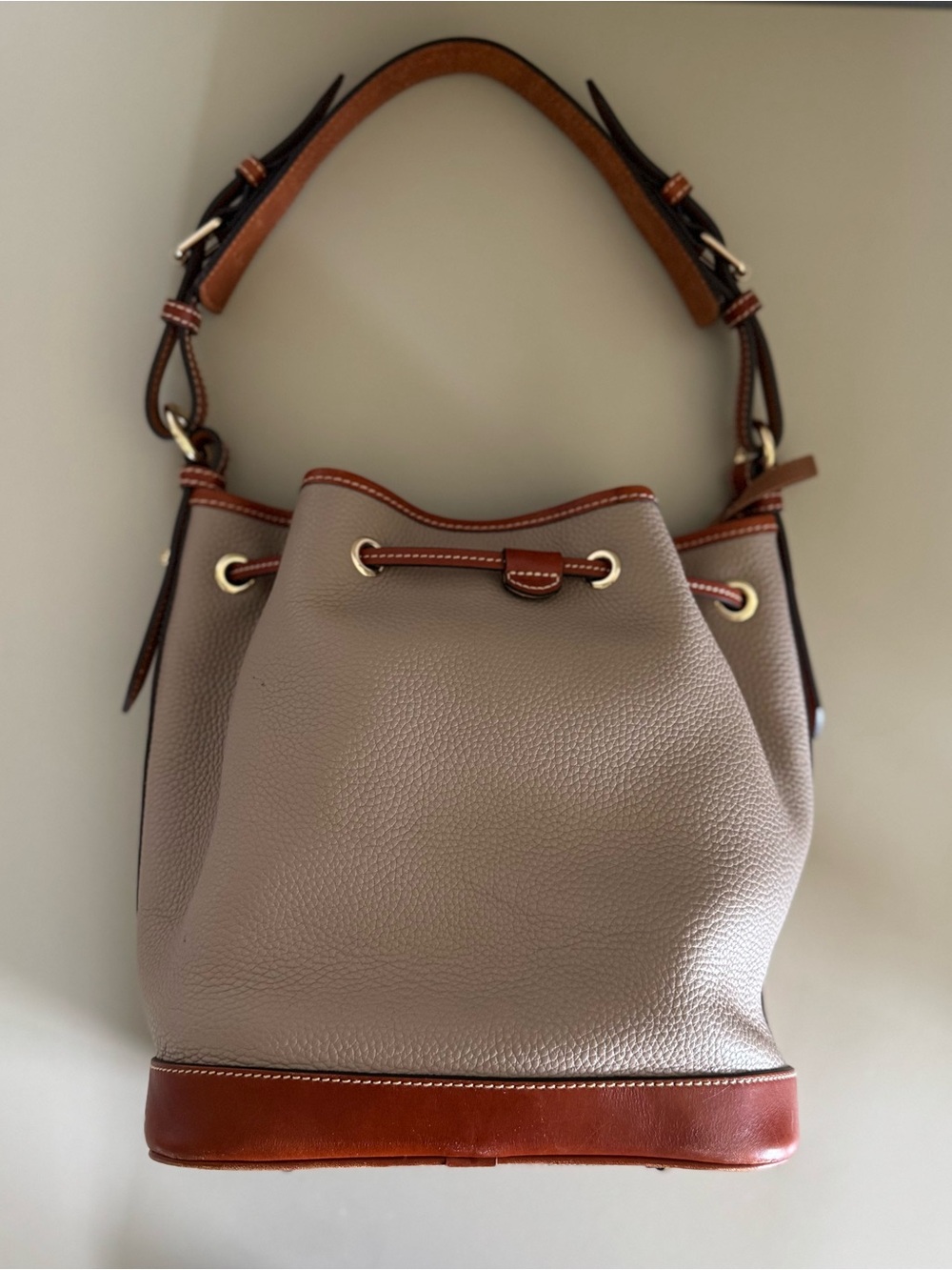 Dooney & Bourke Pebble Leather Drawstring Bucket Bag Taupe Brown - Picture 5 of 17